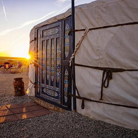Family Style Star Gazing Yurt Hotel Twentynine Palms Kültér fotó